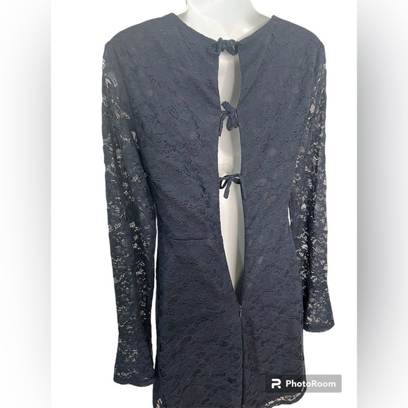 Betsey Johnson dark blue open back Long Bell Sleeve Lace overlay Dress size 2 - Picture 7 of 11